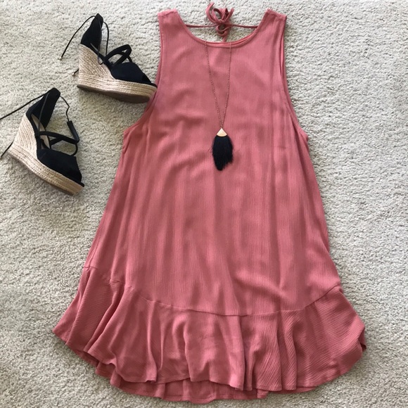 Dresses & Skirts - Coral Color Scoopback Dress